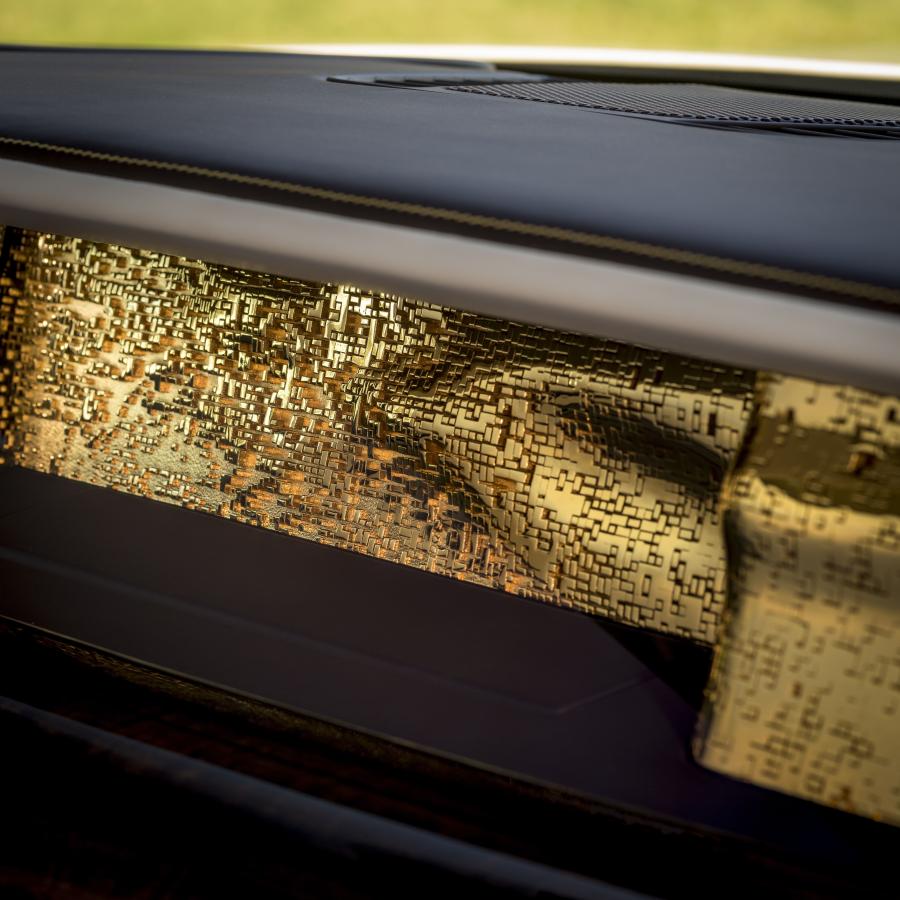 Детали интерьера Rolls-Royce Phantom Digital Soul 2019 года  (фото 4 из 5)